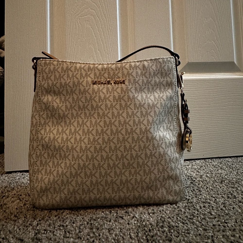 Michael Kors crossbody bag